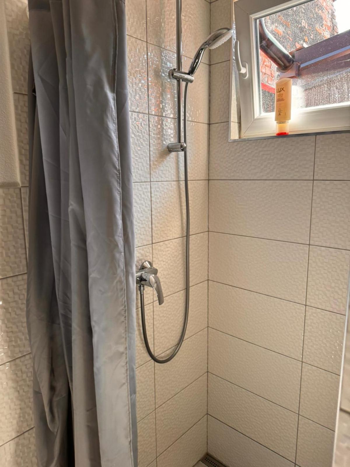 Apartment Deluxe *